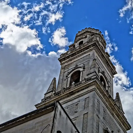 Historical Vvm 4* לצ'ה