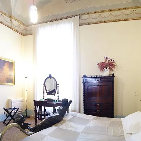 Historical Vvm Bed & Breakfast 4*