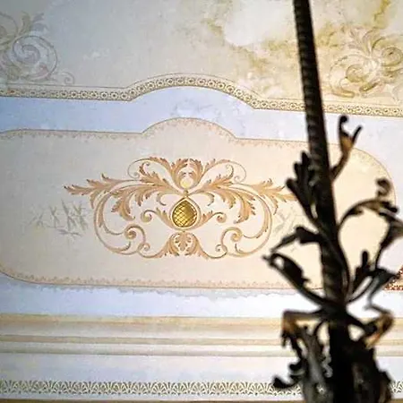 Historical Vvm Bed & Breakfast